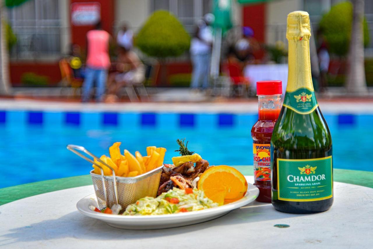 Chamba Valley Exotic Hotel Lusaka Bagian luar foto