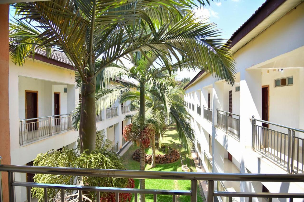 Chamba Valley Exotic Hotel Lusaka Bagian luar foto
