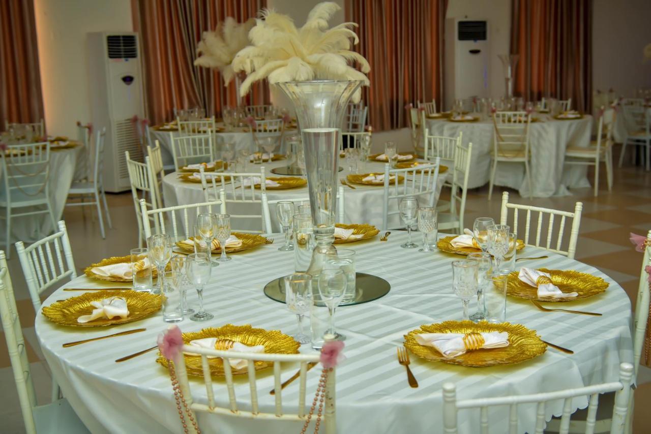 Chamba Valley Exotic Hotel Lusaka Bagian luar foto