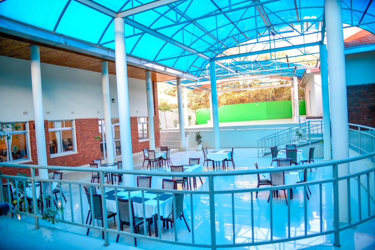 Chamba Valley Exotic Hotel Lusaka Bagian luar foto