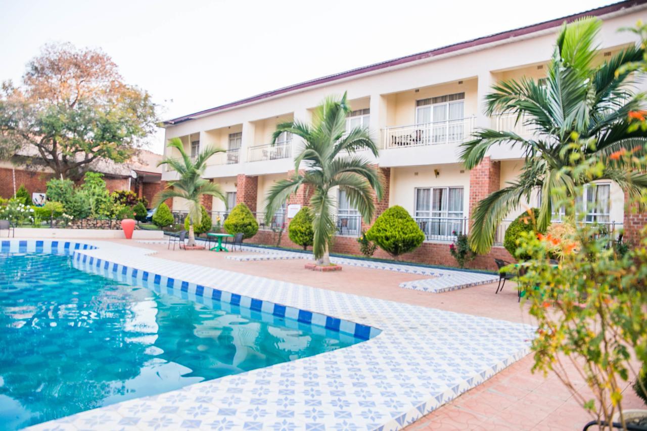 Chamba Valley Exotic Hotel Lusaka Bagian luar foto