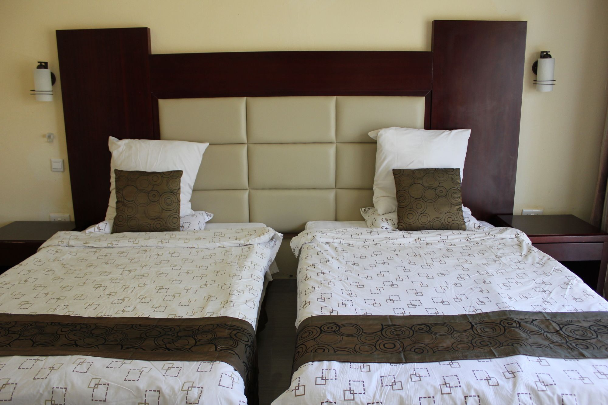 Chamba Valley Exotic Hotel Lusaka Bagian luar foto